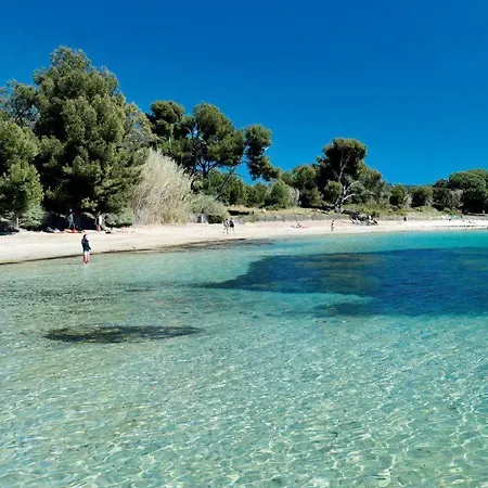 Daire Logement Entier T3 78m2 6 Personnes Max La Londe-les-Maures